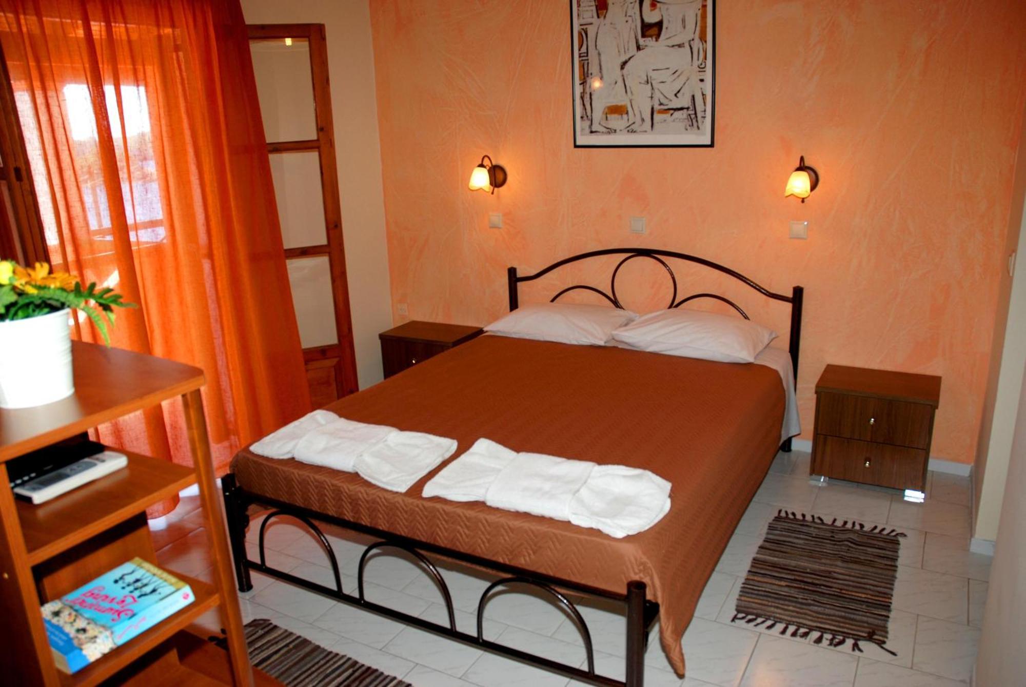 Kiki Apartments Palaiokastritsa Esterno foto