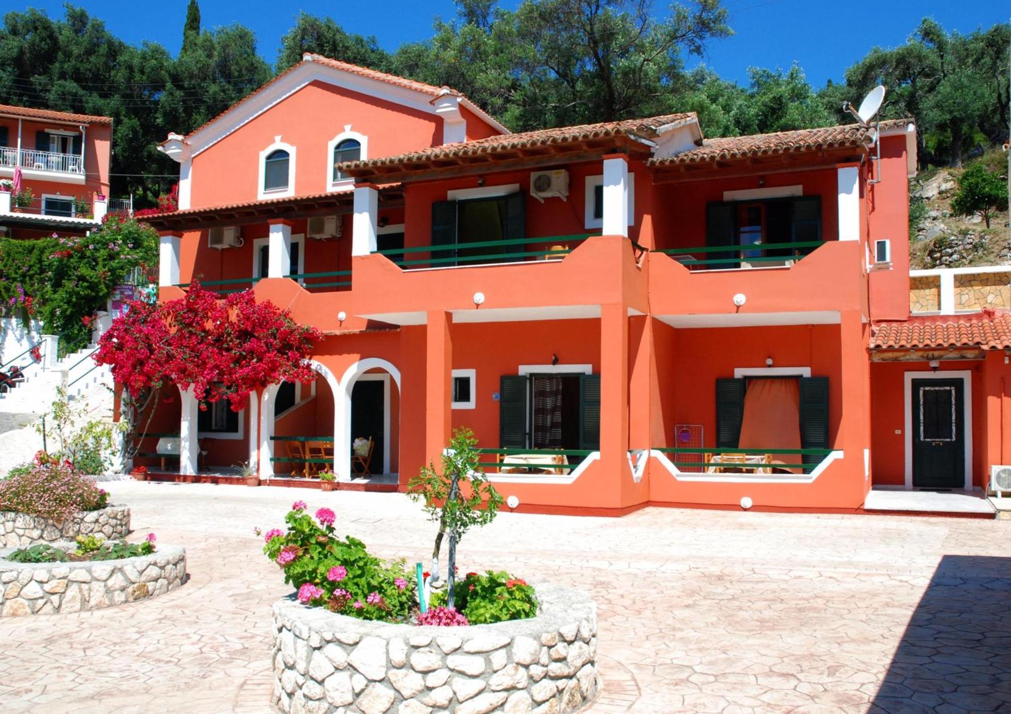 Kiki Apartments Palaiokastritsa Esterno foto